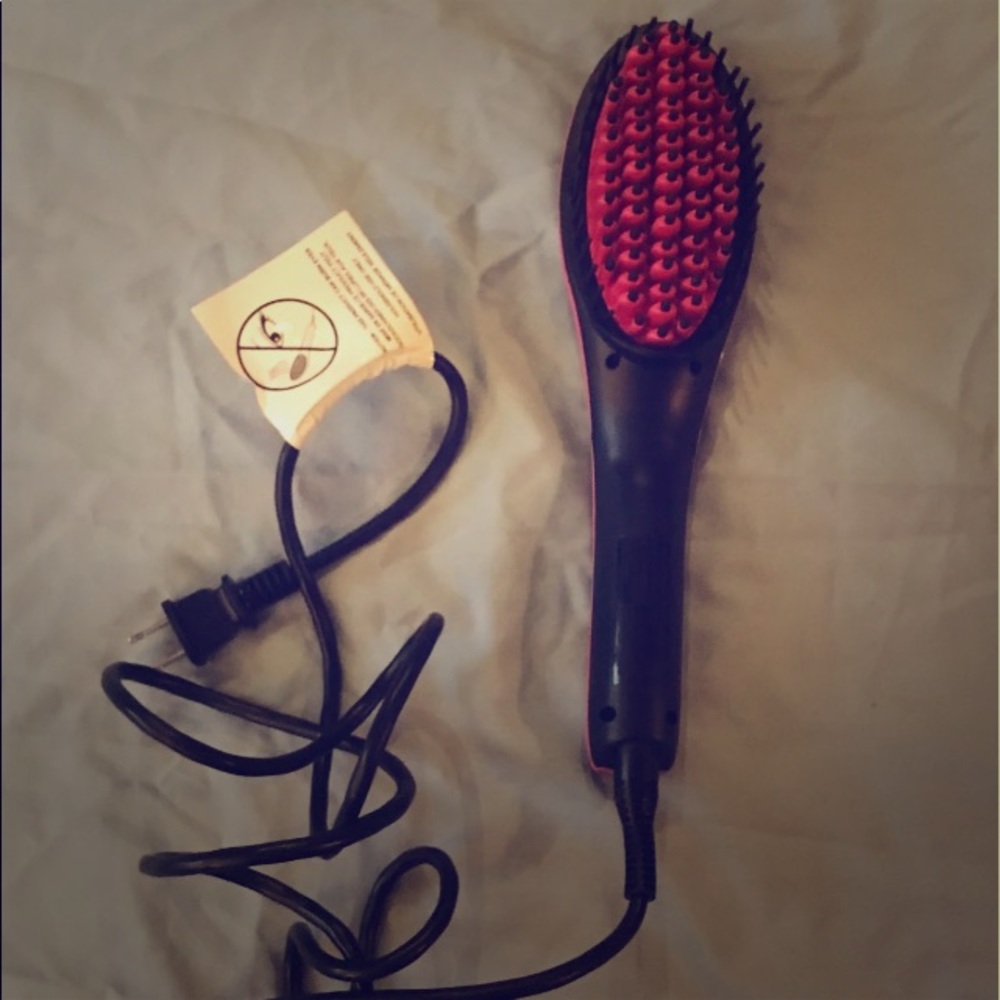 Simply Straight Straightening Brush